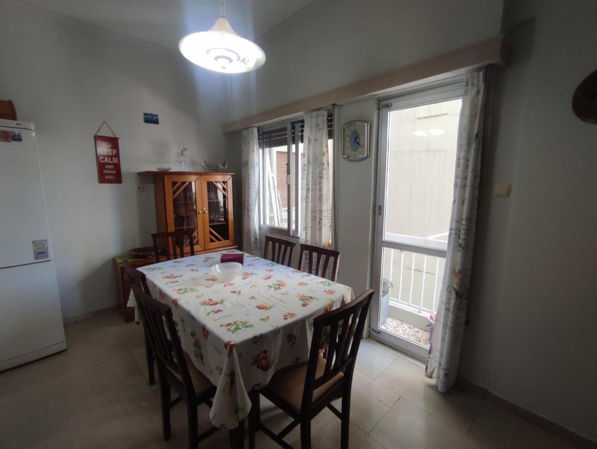 2 Br110 Sqm Free Parking Full Clima Apartment Patras Exterior photo